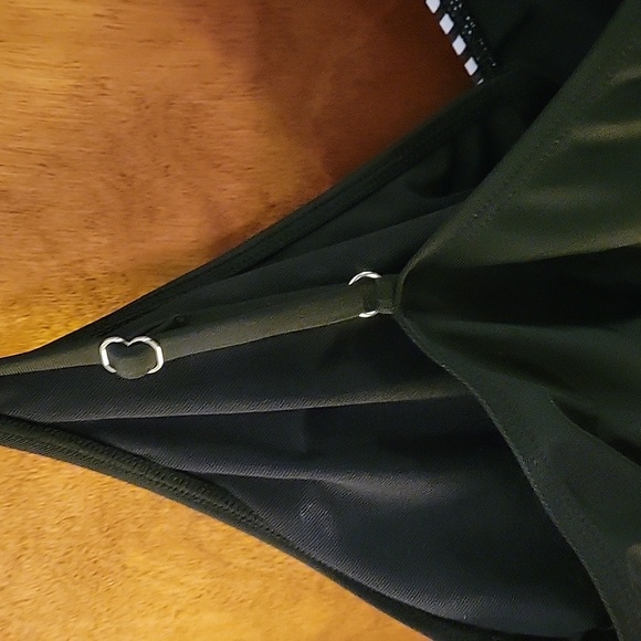 Bathing suit - Picture 7 of 7